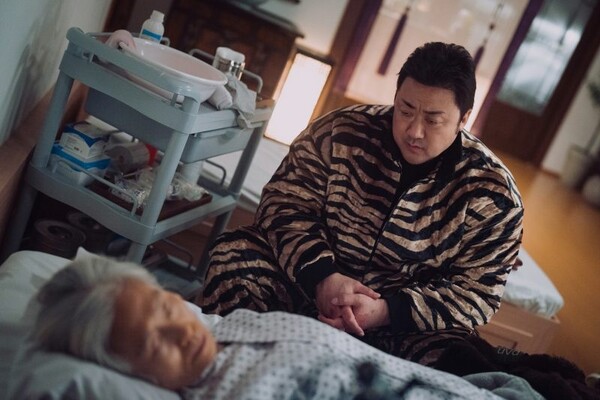 '트웰브' 스틸 컷 / 사진=STUDIO X+U