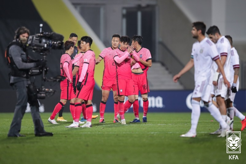 지난 2020년 오스트리아에서 열린 멕시코와 평가전에서 2-3으로 졌던 대한민국 축구대표팀. /사진=대한축구협회 제공