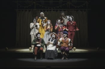 ▲2024년 국립극단이 공연한 연극 <스카팽>의 한 장면/사진제공=국립극단(나승열)