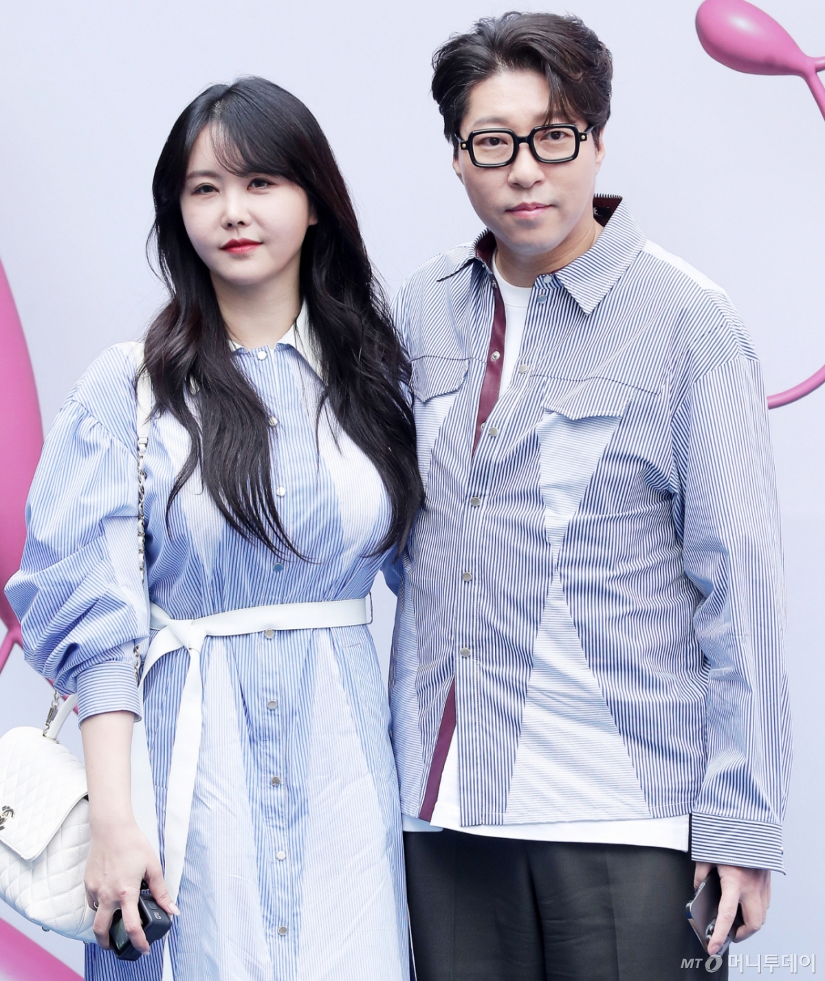 유튜버 윰댕, 대도서관. 이혼 전 2023년 3월15일 서울 중구 동대문디자인플라자(DDP)에서 열린 '2023 F/W 서울패션위크' 라이 컬렉션에 참석한 모습 /사진=머니투데이 DB