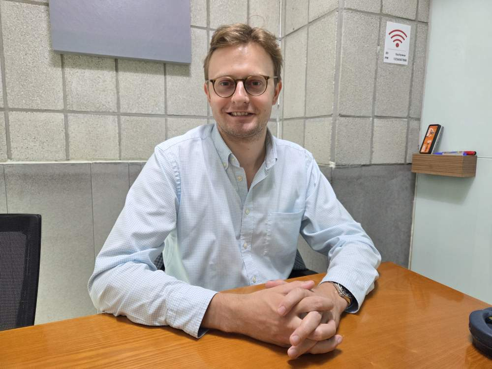 영국인 오웬 콜리어 씨가 머니투데이와 인터뷰하고 있다. /사진=배한님 기자