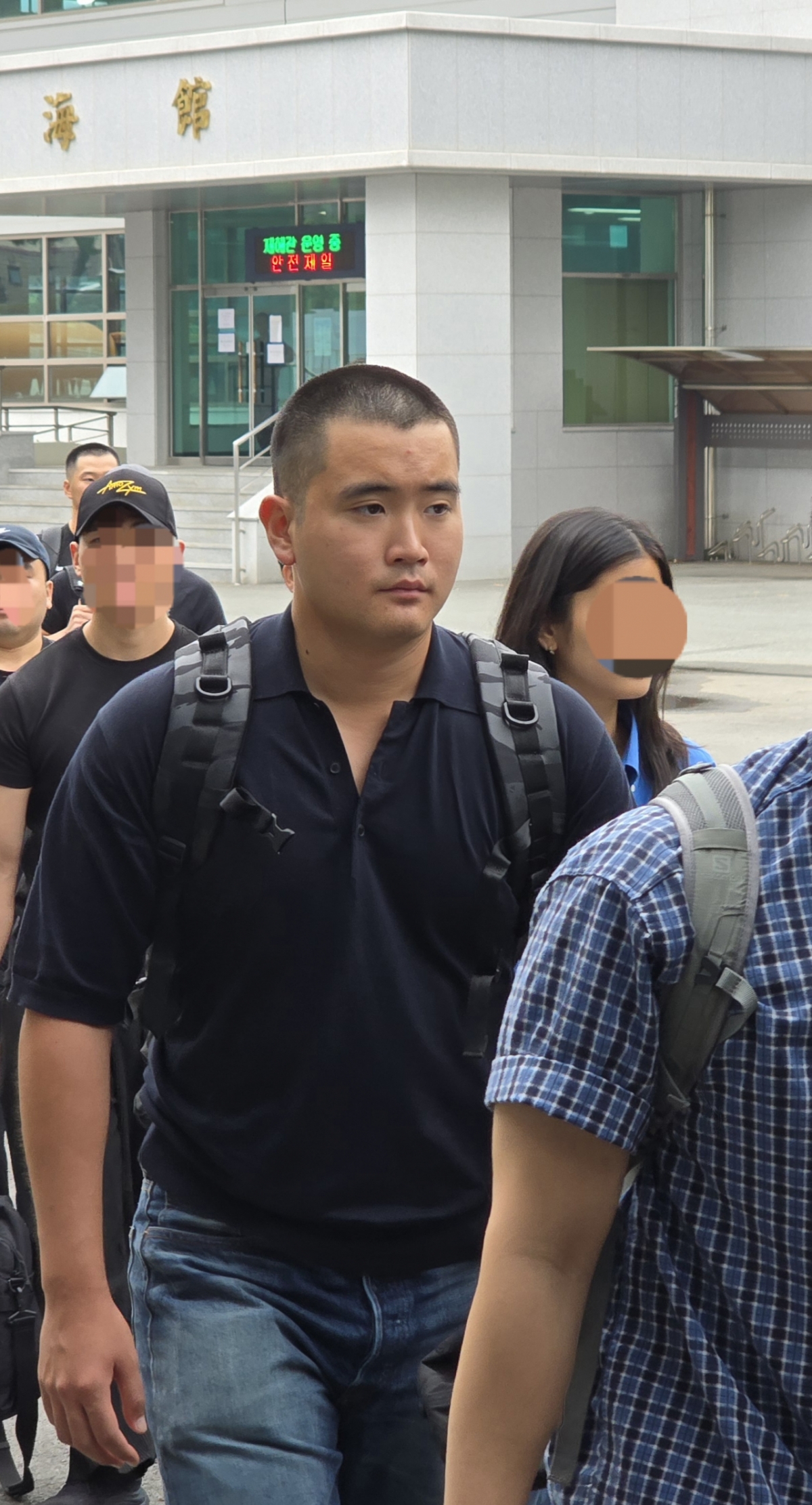 이재용 삼성전자 회장의 장남 이지호씨가 139기 해군 학사사관후보생으로 15일 입영했다. /사진제공=삼성전자