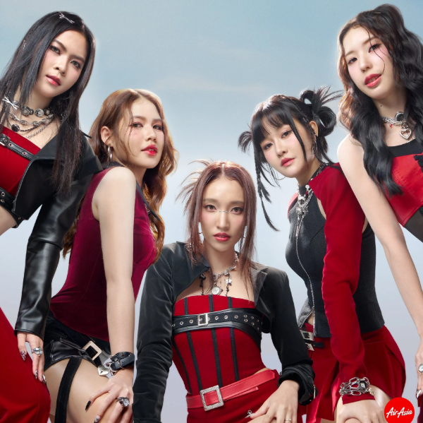 에어아시아가 올해3월 선보인 걸그룹 베라./사진=에어아시아