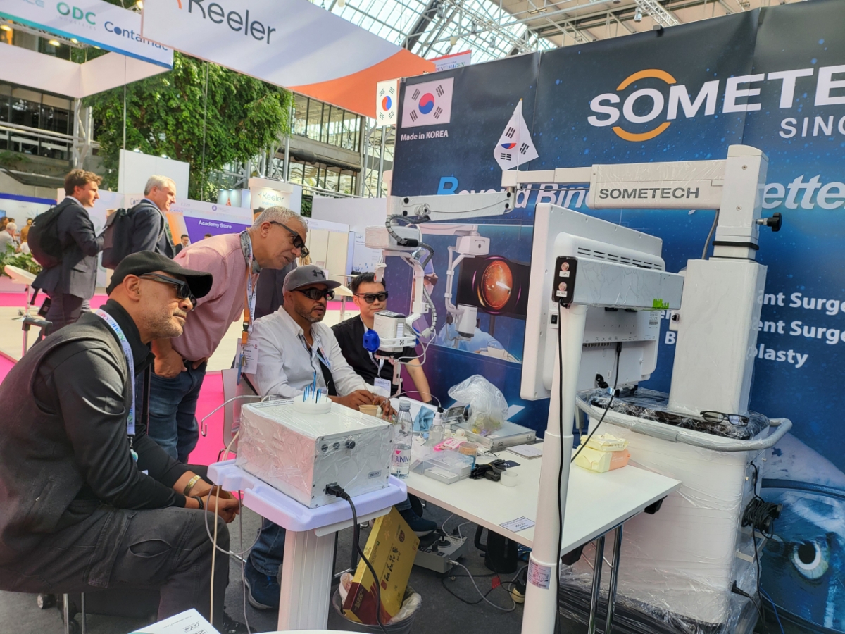 'ESCRS 2025' 썸텍 부스 전경/사진제공=썸텍