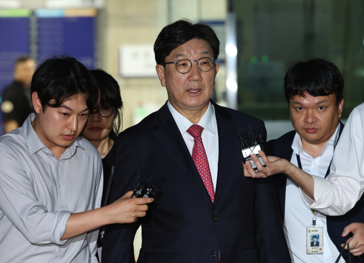  권성동 국민의힘 의원이 지난 16일 서울 서초구 서울중앙지법에서 구속 전 피의자 심문을 마친 모습 /사진=뉴시스