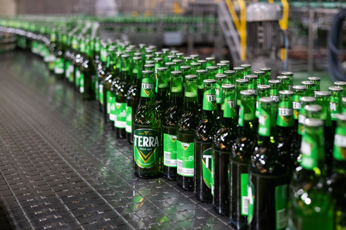 하이트진로 강원공장에서 생산된 테라./사진제공=하이트진로