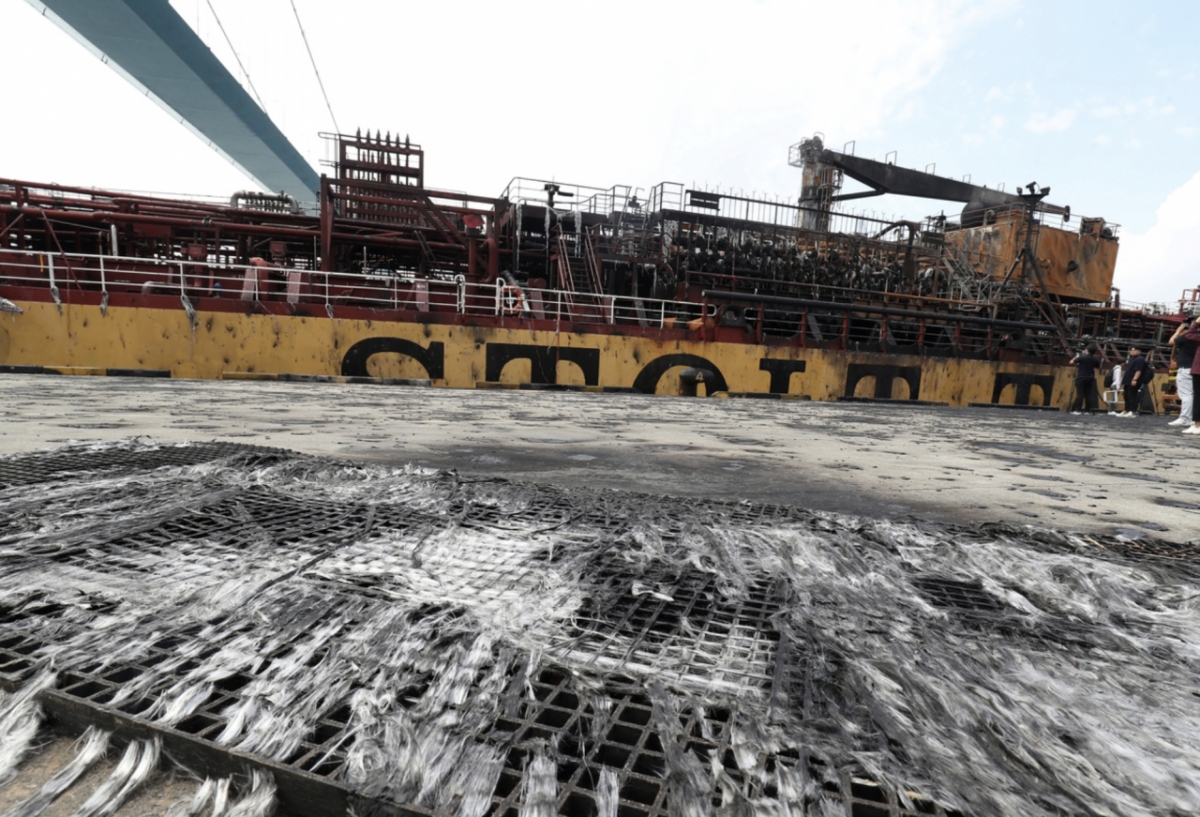 화재 후 선박 모습/사진=뉴스1