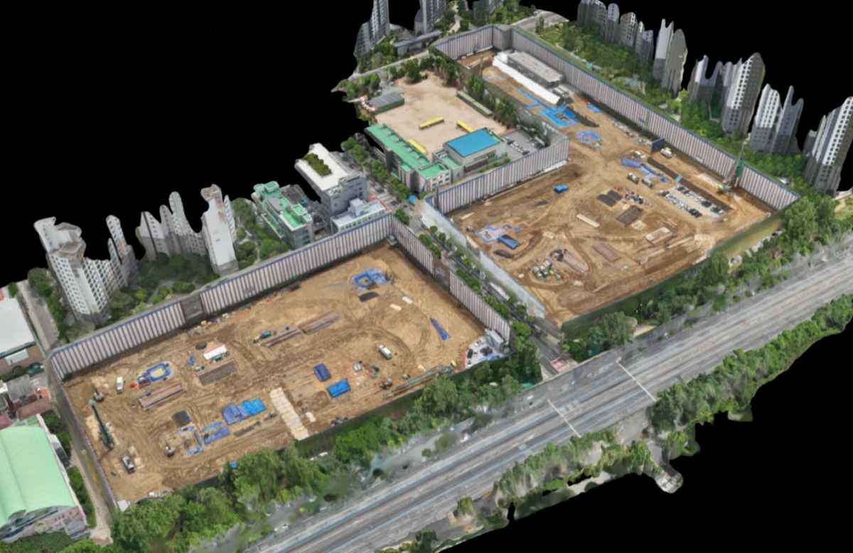 DL이앤씨 드론 플랫폼으로 제작된 '아크로 드 서초' 현장 전경.