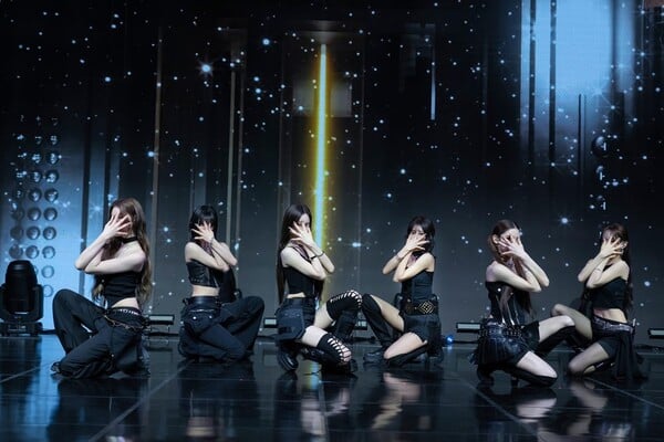 이즈나 / 사진=웨이크원