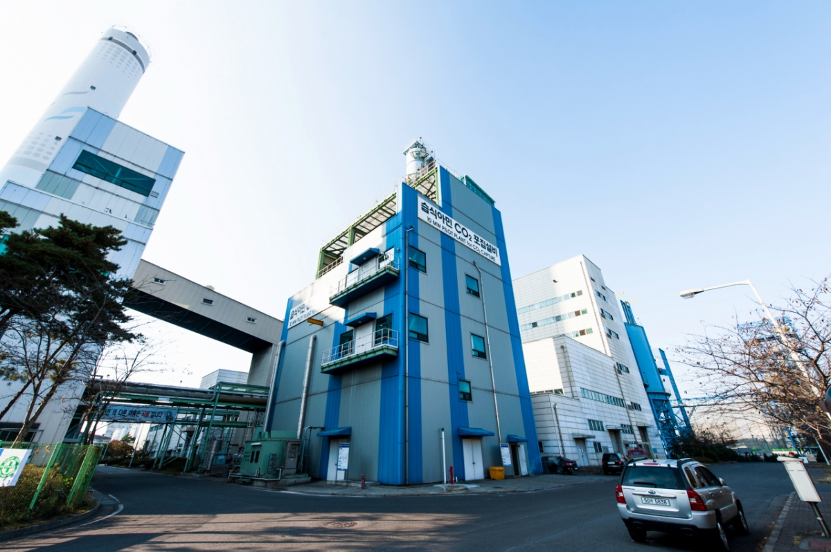 한국중부발전 보령발전본부 CO2 포집설비. /사진제공=한국중부발전