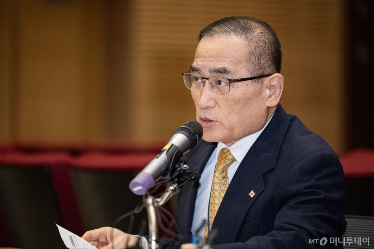 (서울=뉴스1) 이재명 기자 = 위성락 국가안보실장이 15일 서울 용산 대통령실 청사에서 한국인 대상 납치·감금 범죄가 급증하는 캄보디아에 대한 대응 현황 브리핑을 하고 있다. 2025.10.15/뉴스1  Copyright © 뉴스1. All rights reserved. 무단 전재 및 재배포,  AI학습 이용 금지. /사진=(서울=뉴스1) 이재명 기자