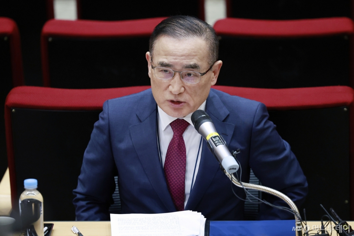 [서울=뉴시스] 최동준 기자 = 위성락 국가안보실장이 16일 서울 용산 대통령실 청사에서 캄보디아 사태에 대한 정부의 대응 현황 관련 브리핑을 하고 있다. 2025.10.16. 