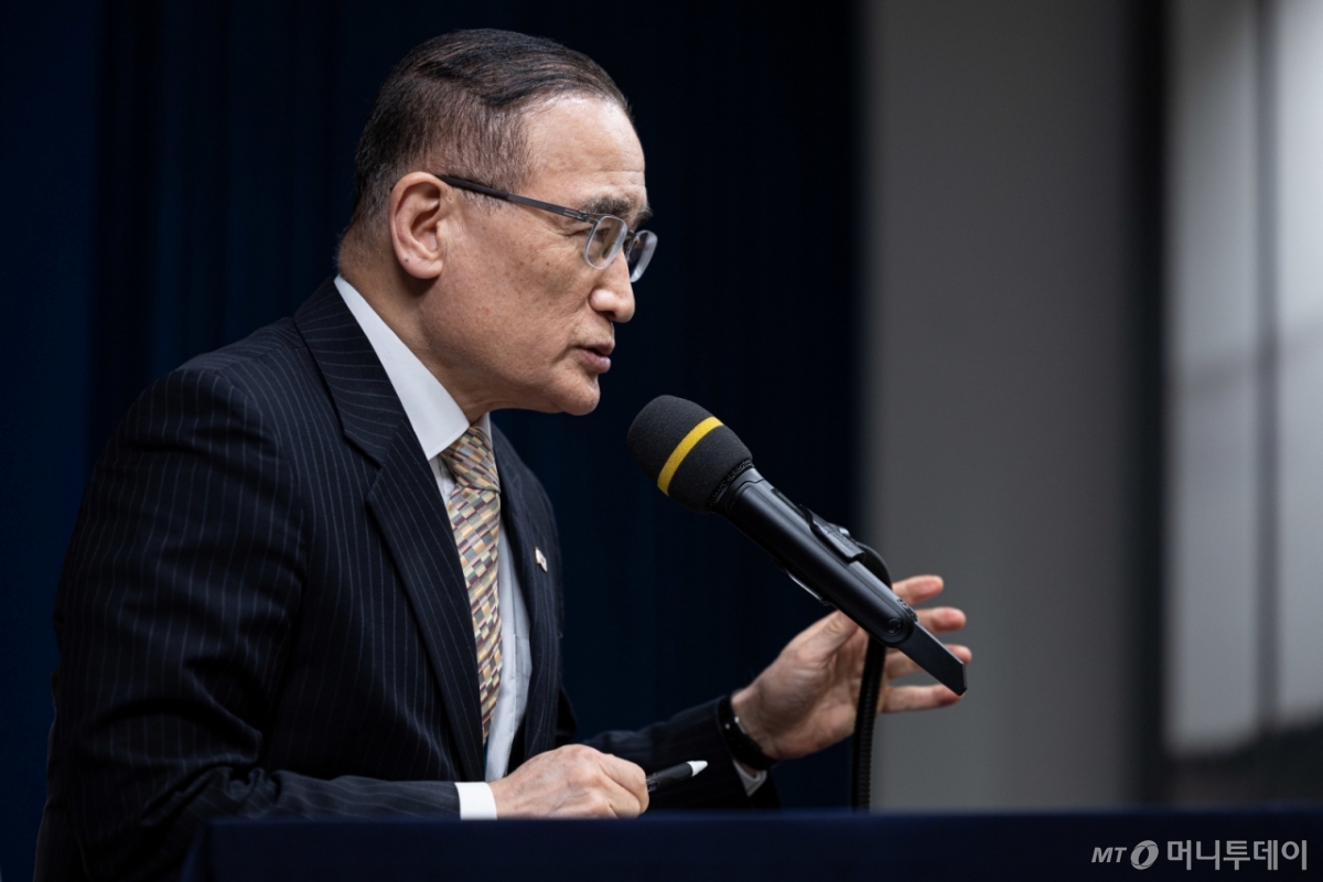 (서울=뉴스1) 이재명 기자 = 위성락 국가안보실장이 17일 서울 용산 대통령실 청사에서 캄보디아 이슈의 구체적 대응현황 관련 브리핑을 하고 있다. 2025.10.17/뉴스1  Copyright © 뉴스1. All rights reserved. 무단 전재 및 재배포,  AI학습 이용 금지. /사진=(서울=뉴스1) 이재명 기자