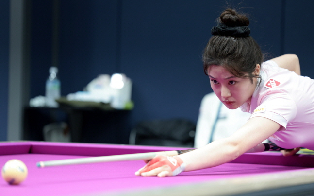 조예은이 스트로크를 하고 있다. /사진=PBA 투어 제공