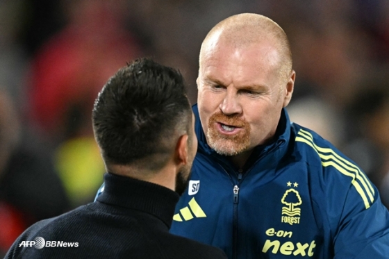 노팅엄 감독 데뷔전을 치른 션 다이치. /AFPBBNews=뉴스1