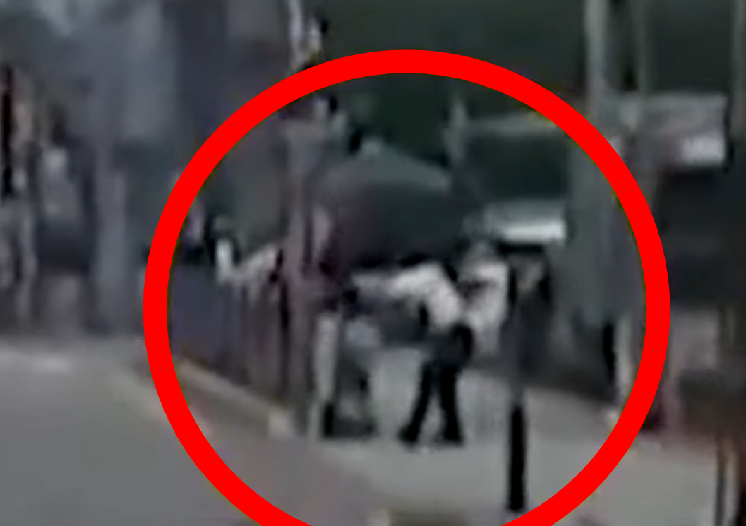 무면허 전동 킥보드를 단속하던 경찰관이 형사 처벌을 받을 처지에 놓였다./사진=SBS 갈무리