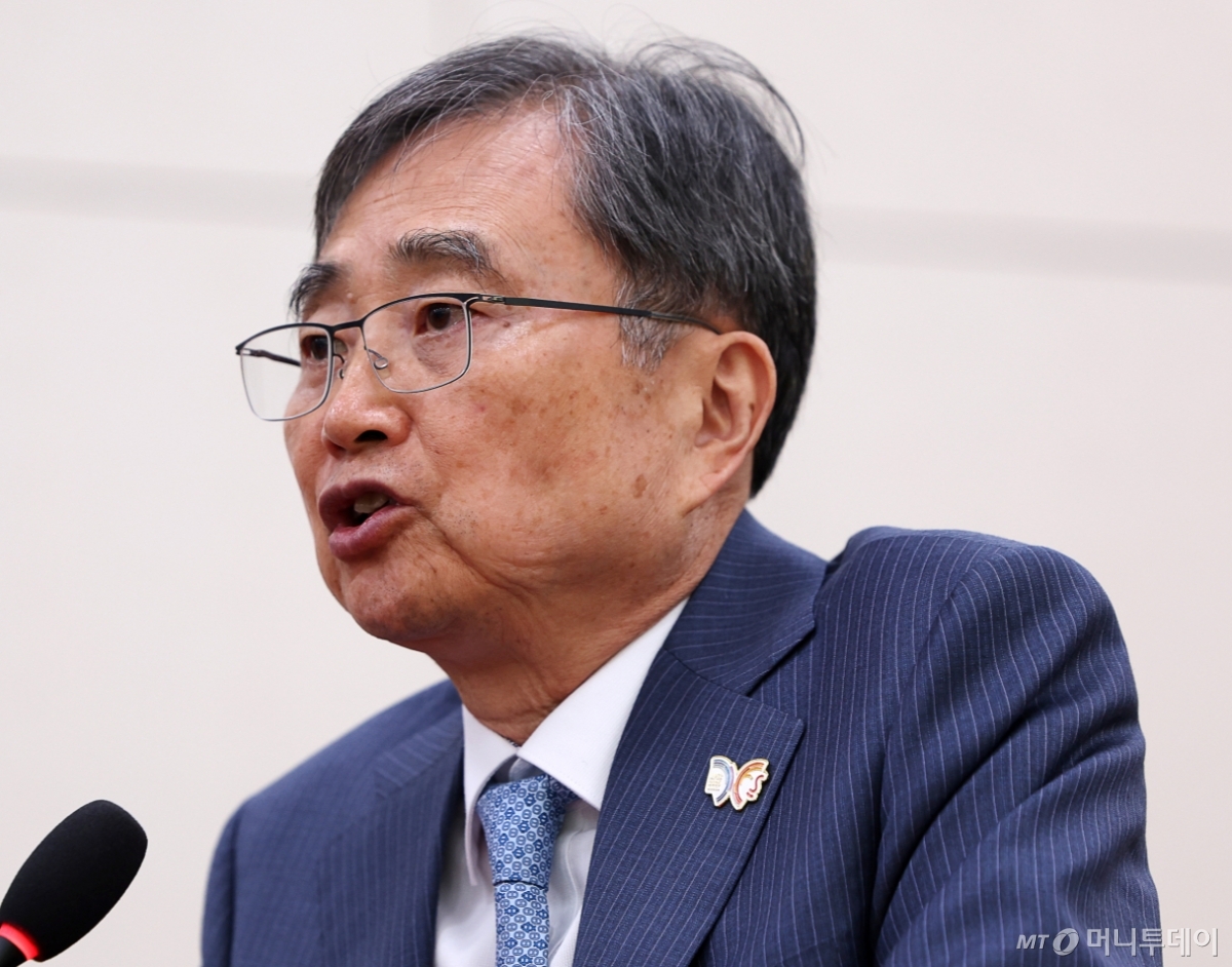 조현 외교부 장관이 지난 10월28일 오전 서울 여의도 국회 외교통일위원회에서 열린 외교부-통일부 등에 대한 국정감사에서 업무보고를 하고 있다. / 사진=뉴시스