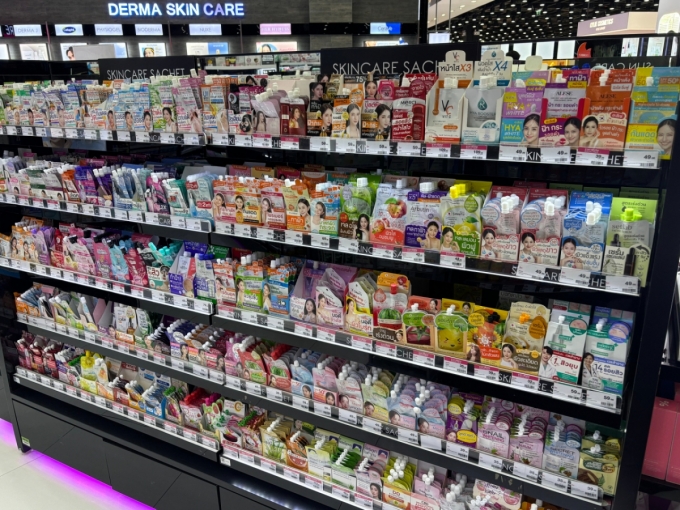 지난달 28일 태국 방콕의 대형 쇼핑몰 화장품 편집숍에 있는 스파우트 존 /사진=하수민기자 