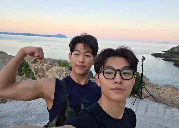 이종혁의 두 아들 탁수(오른쪽)와 준수. /사진=인스타그램 갈무리