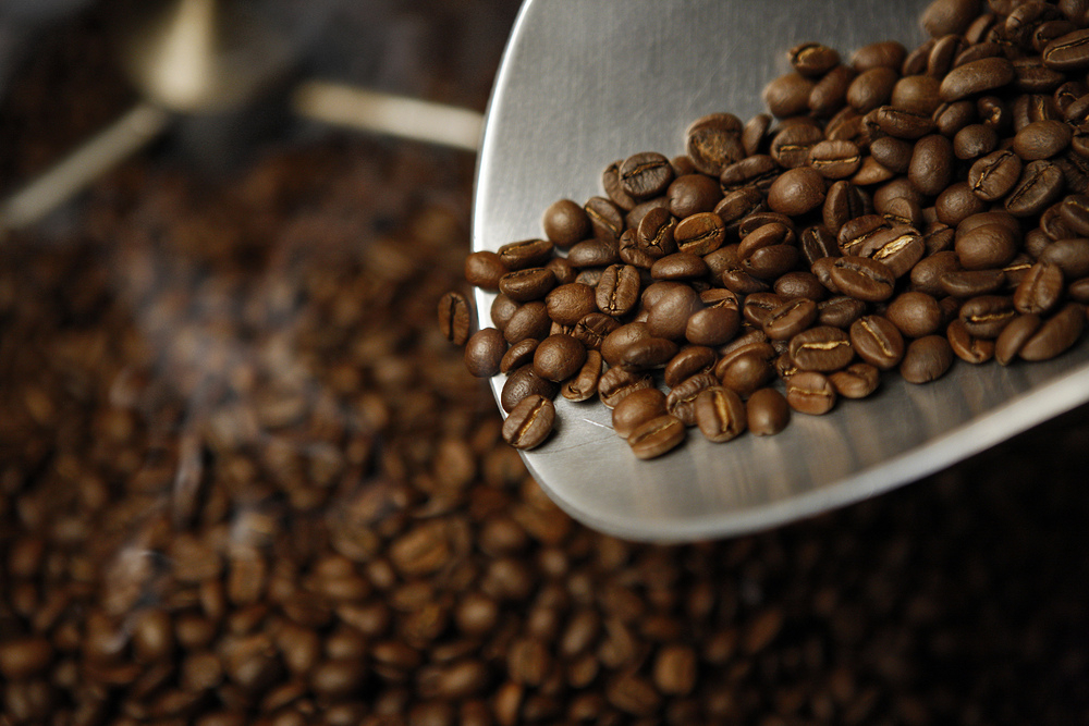 커피는 밀봉된 상태로는 냉동 보관이 가능하지만, 밀봉되지 않은 상태로 냉동하거나 해동과 재냉동을 하면 본연의 맛과 향을 망칠 수 있다. 기사 이해를 돕기 위한 사진. /사진=게티이미지뱅크