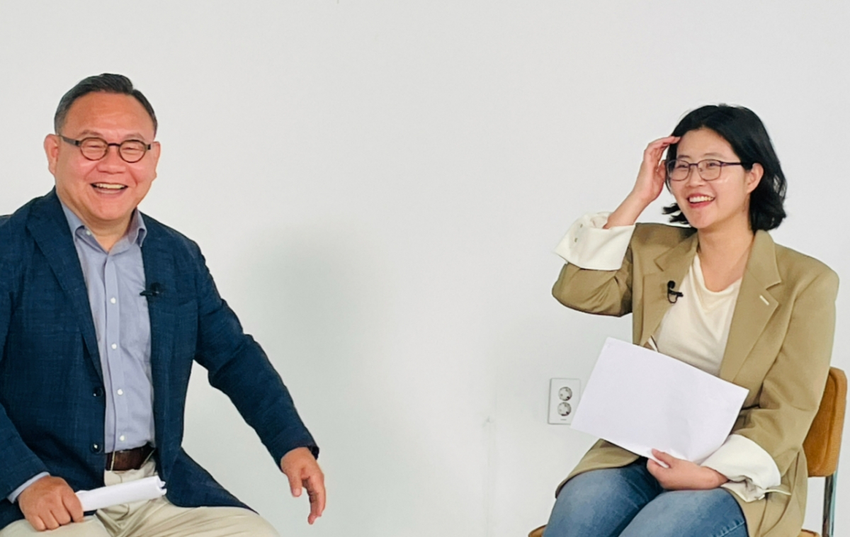 임진리 금방 대표(오른쪽)와 김홍일 케이유니콘인베스트먼트 대표의 인터뷰/사진=김성휘 