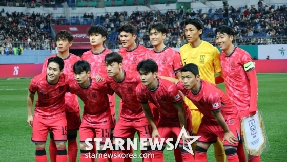 14일 오후 8시 대전월드컵경기장에서 열린 볼리비아전에 나선 베스트 11. 오른쪽 윗줄에 주장 손흥민(로스앤젤레스FC). /사진=강영조 선임기자