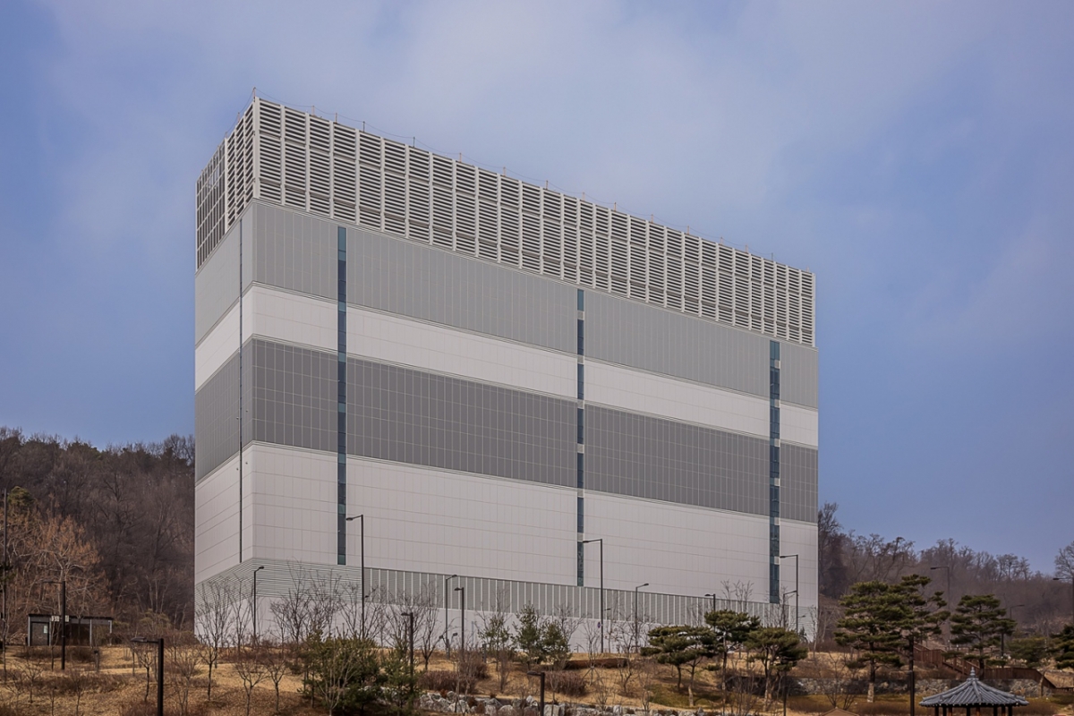 에퀴닉스 SL4 외관/사진=에퀴닉스