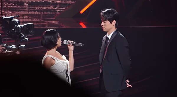 화사(왼쪽), 박정민 / 사진=청룡영화상 공식 유튜브