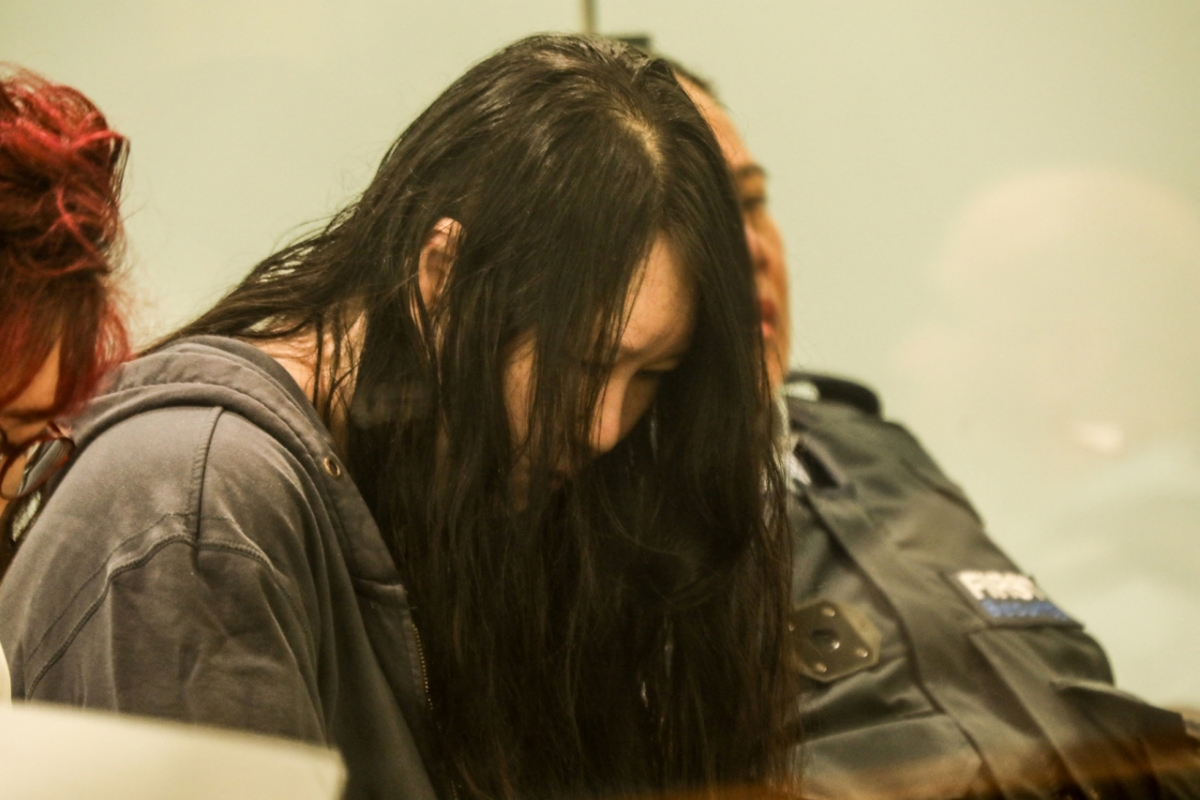 자녀 살해 후 시신을 여행가방에 넣어 방치한 혐의를 받는 뉴질랜드 시민권자 이하경(45)이 26일(현지시간) 뉴질랜드 오클랜드 고등법원에서 종신형을 선고받았다. /AFPBBNews=뉴스1