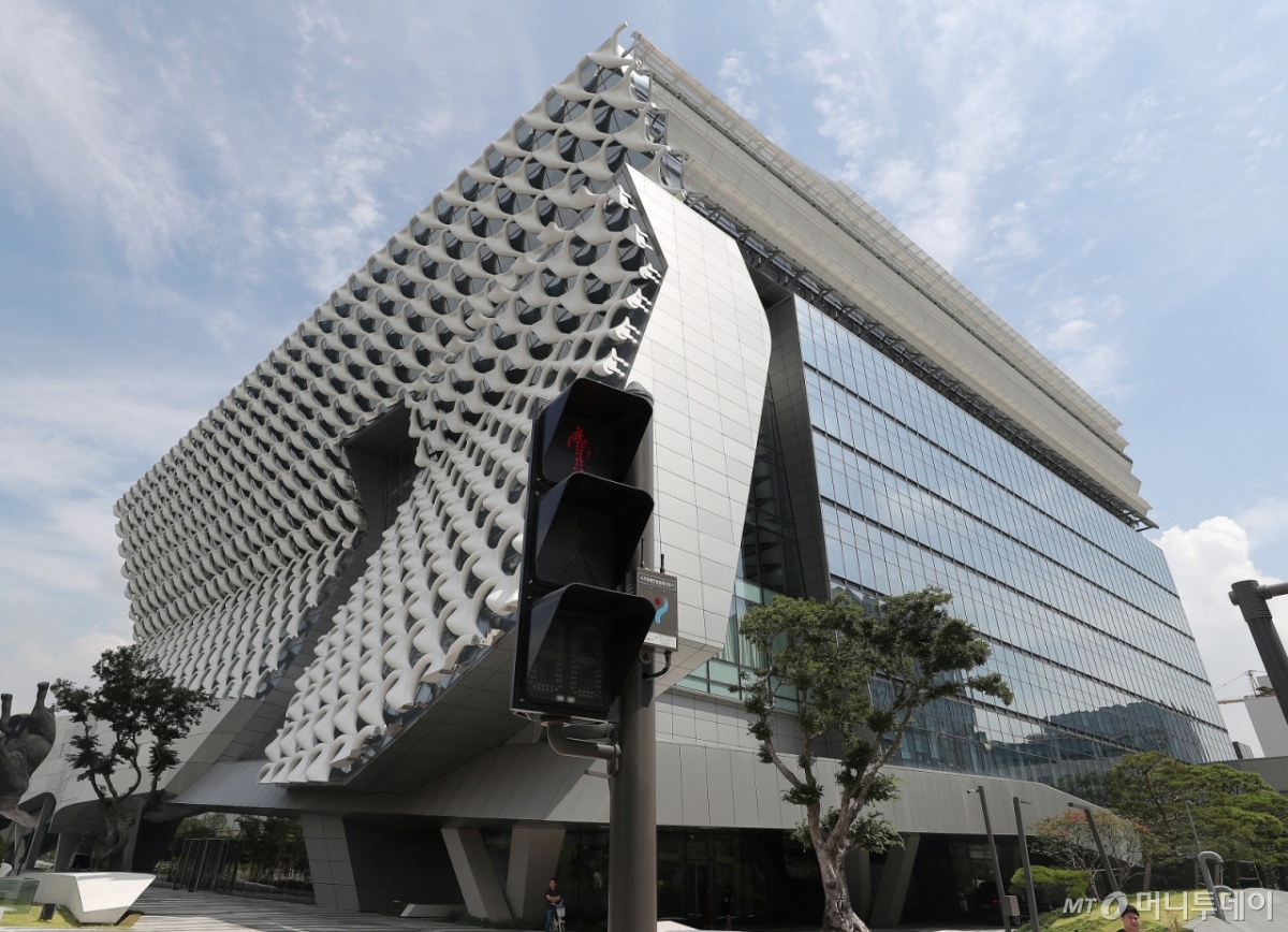  서울 강서구 마곡동 코오롱생명과학 본사 사진.