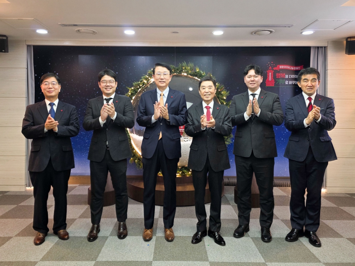 삼성, 27년째 연말 '이웃사랑성금' 전달…어려워도 금액 유지