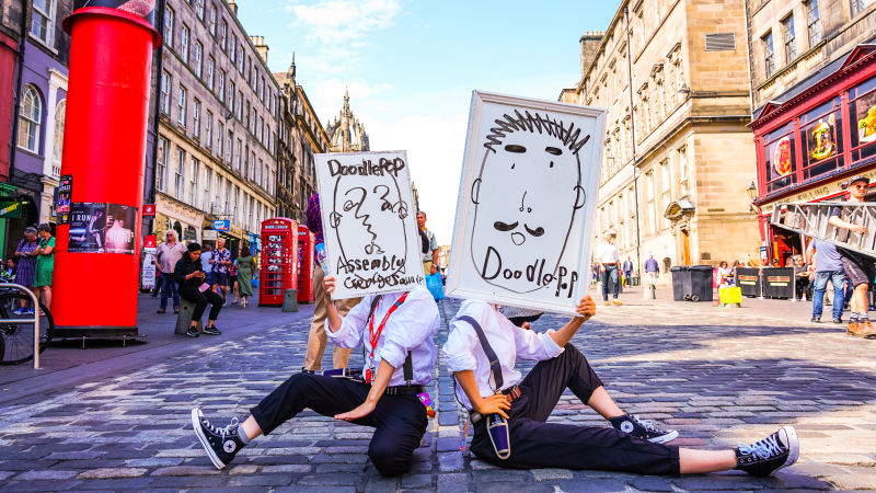 두들팝 해외 공연 모습./사진제공=브러쉬씨어터