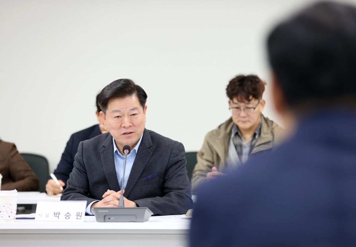 광명시 "강남 직행 길 열렸다"...광명동~논현역 광역버스 신설 - 뉴스 썸네일 이미지