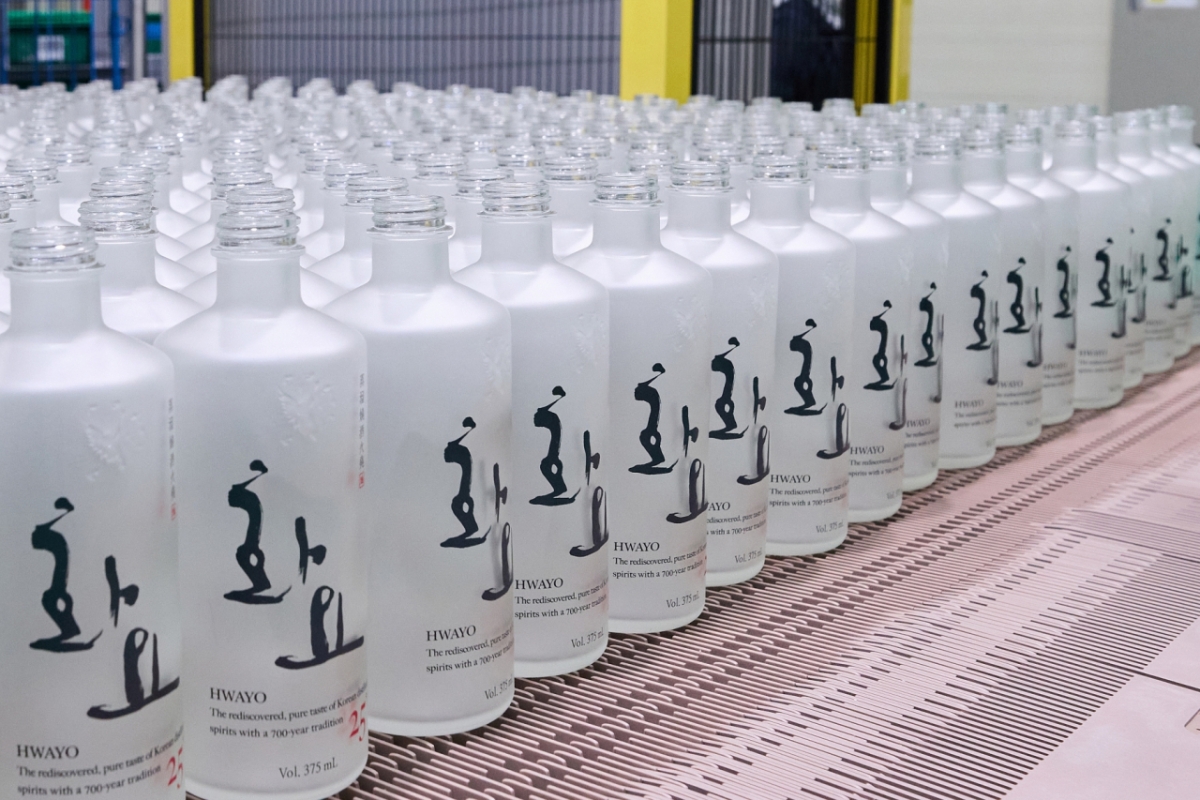 화요의 제품 병입 공정./사진제공=화요