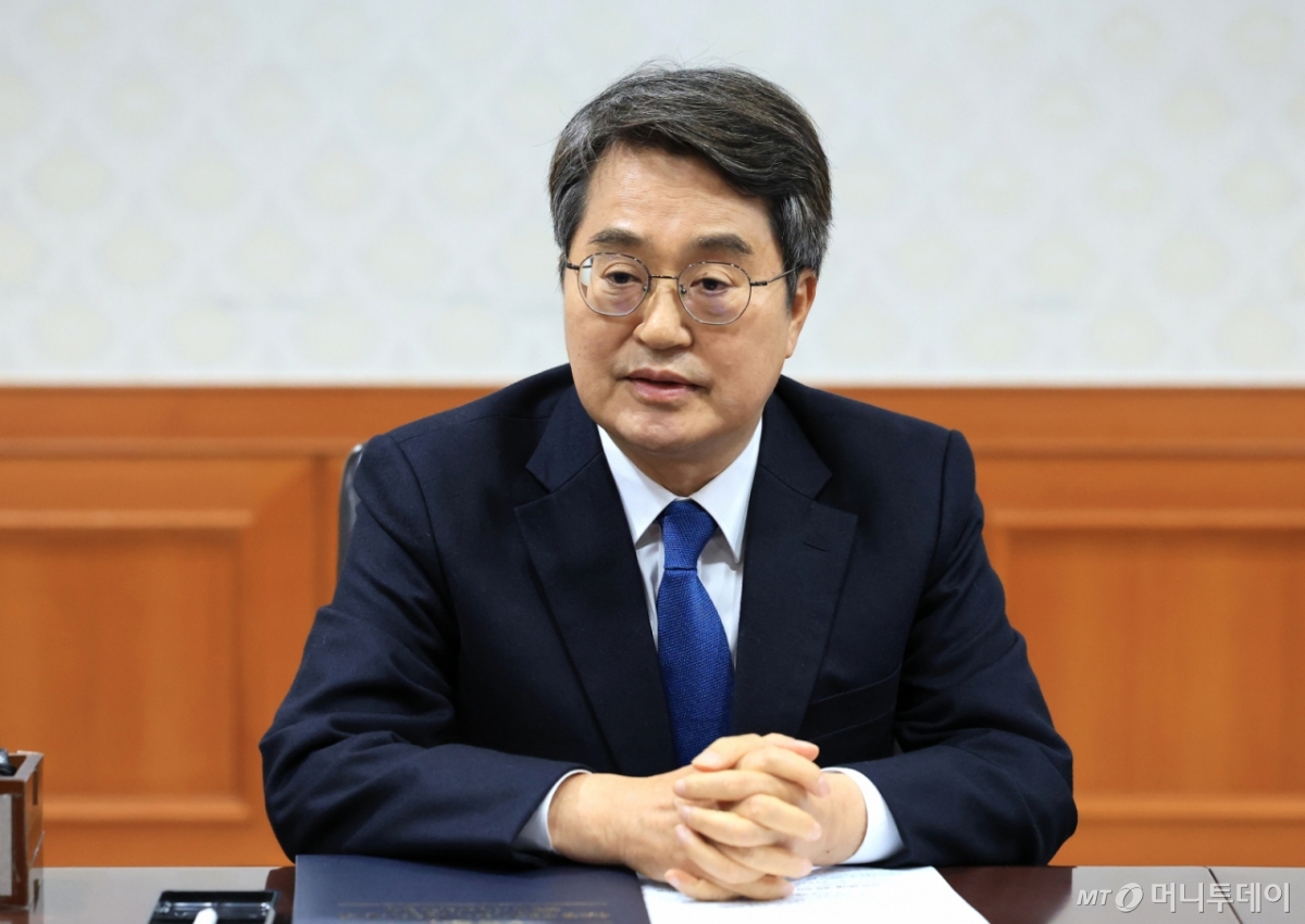 차기 경기지사 묻자…김동연 20%, 추미애 13%, 한동훈 10% - 머니투데이