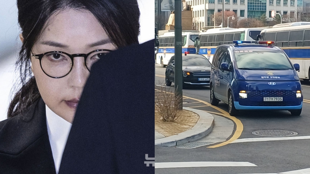 김건희 여사(왼쪽)와 김 여사가 4일 오후 1시50분 특검팀에 호송차를 타고 출석하는 모습. /사진제공=뉴시스