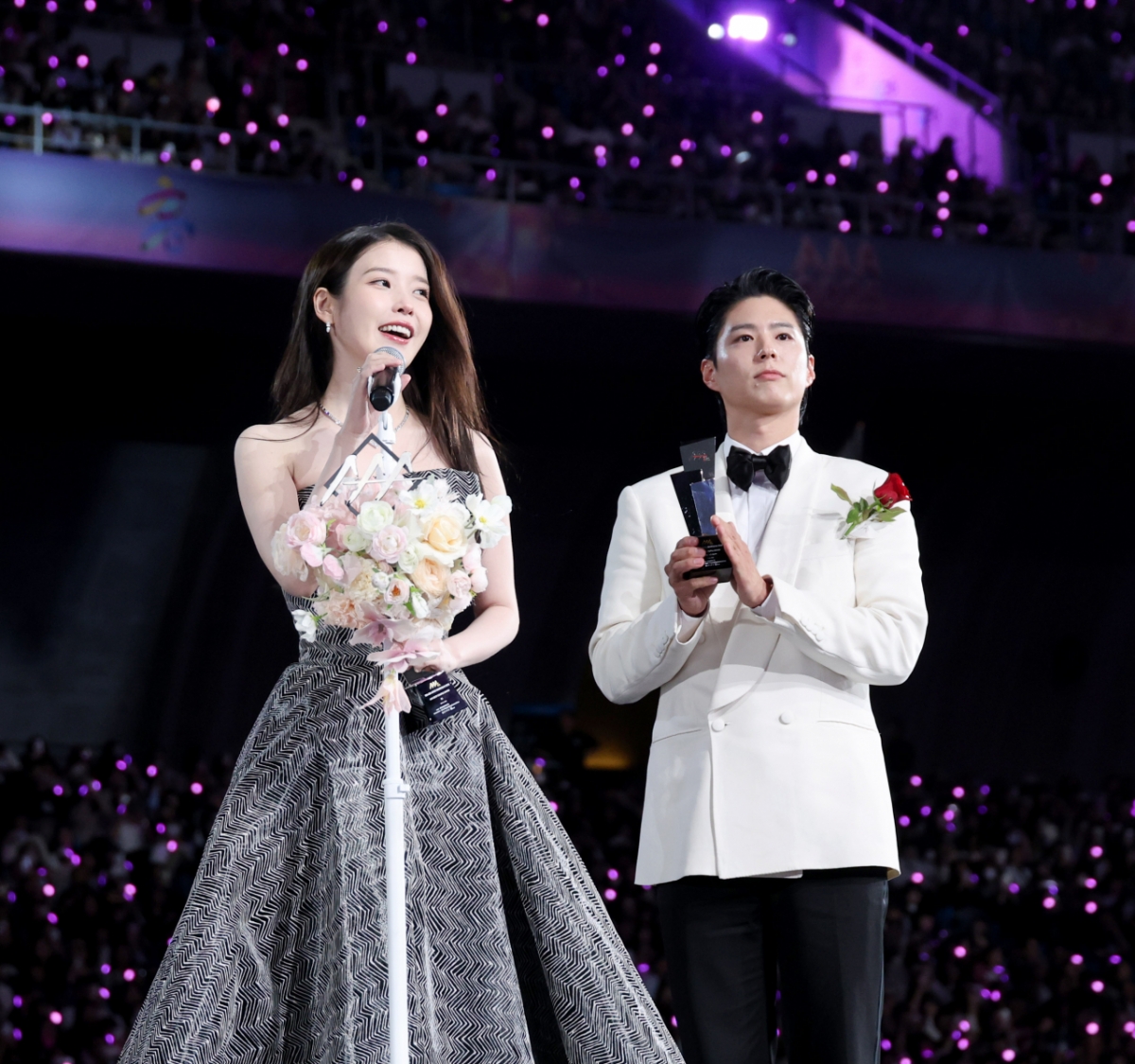 iu byeon woo seok perfect crown