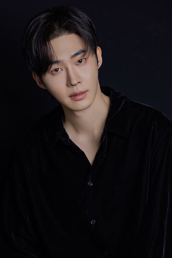 배우 무진성./사진제공=에일리언컴퍼니