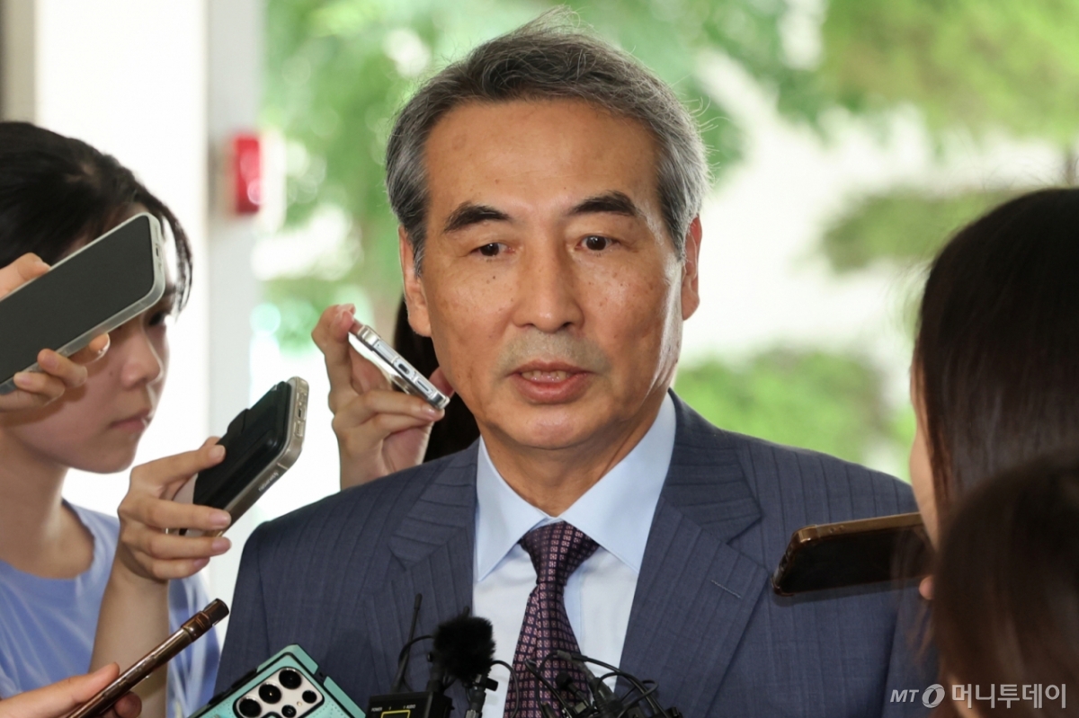 윤석열 전 대통령의 부인 김건희 여사 의혹 관련 사건 수사를 맡은 민중기 특별검사. /사진=(서울=뉴스1) 황기선 기자