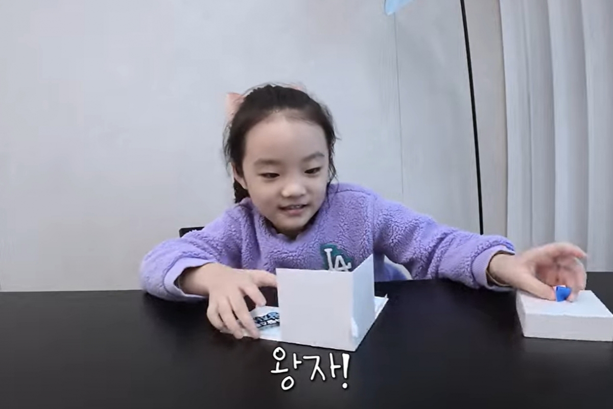 MBC 아나운서 출신 방송인 오상진·김소영 부부가 둘째 성별이 아들이라고 밝혔다./사진=유튜브 갈무리