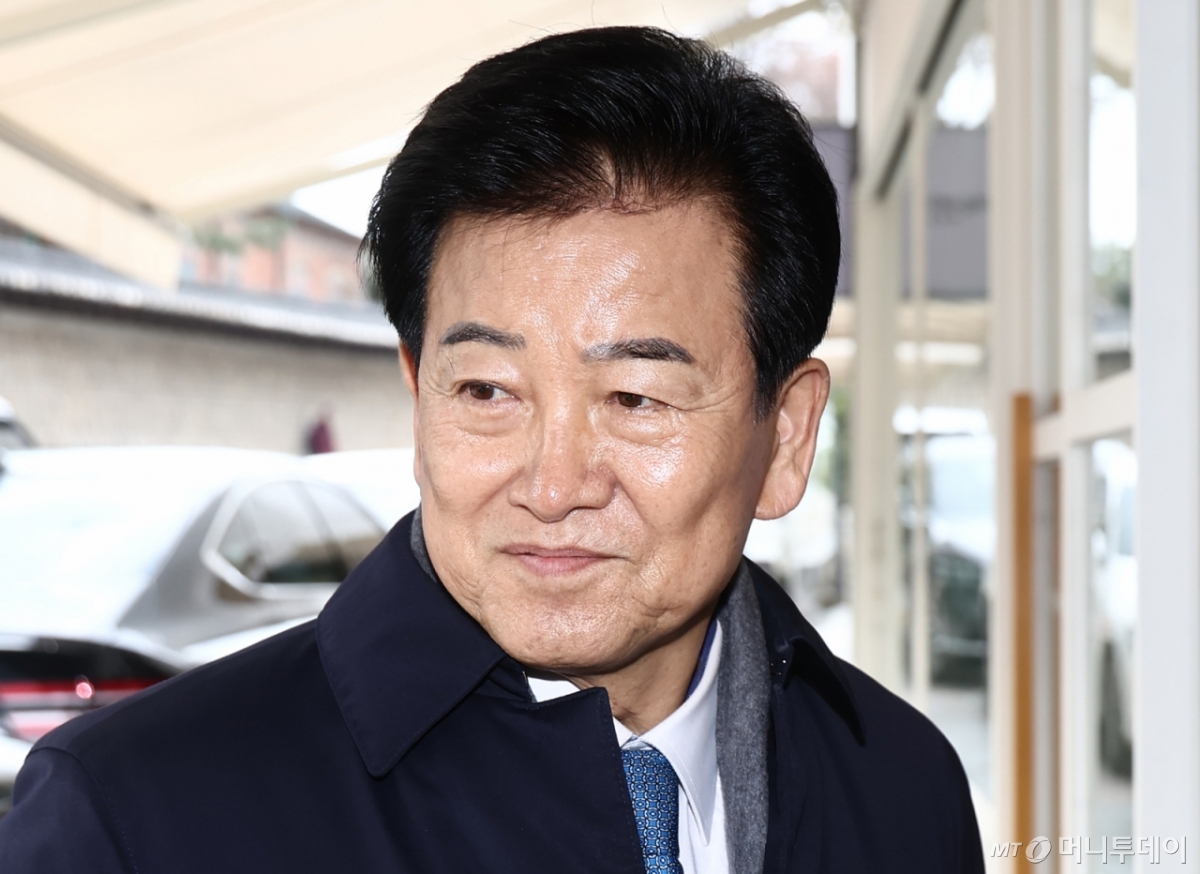 (서울=뉴스1) 김민지 기자 = 정동영 통일부 장관이 15일 오전 서울 중구 달개비에서 열린 남북관계발전위원회 민간위원 간담회에 참석하고 있다. 2025.12.15/뉴스1  Copyright © 뉴스1. All rights reserved. 무단 전재 및 재배포,  AI학습 이용 금지. /사진=(서울=뉴스1) 김민지 기자