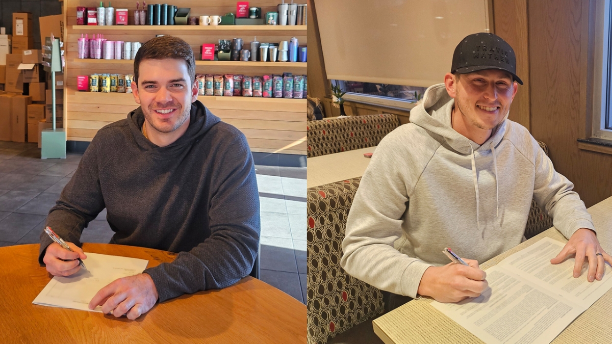 두산 베어스 외국인 투수 잭로그(왼쪽)와 크리스 플렉센. /사진=두산 베어스 제공