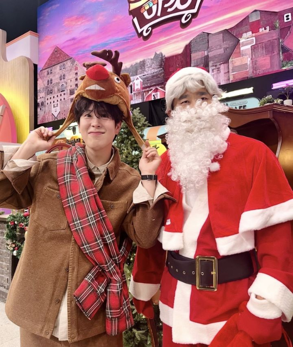 이른바 '주사 이모' 의혹으로 출연진 3명이 하차한 tvN '놀라운 토요일' 출연진들의 모습이 공개됐다. /사진=피오 SNS