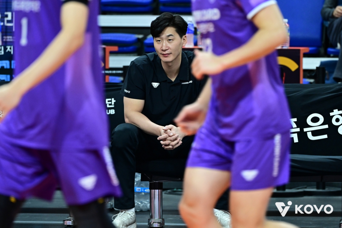 박철우 우리카드 감독대행. /사진=한국배구연맹 제공