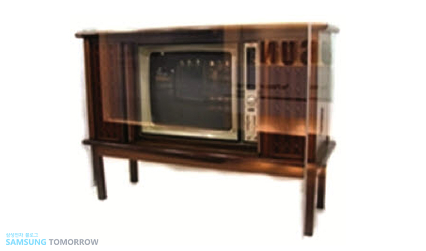 국내 최초로 순간 수상방식을 적용한 삼성전자 '이코노 TV'./사진=삼성전자