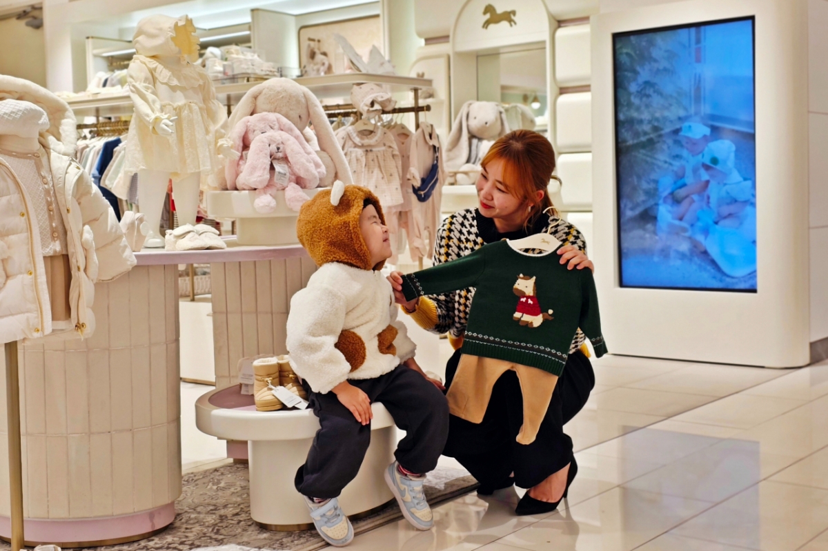 베이비 웰컴 위크를 진행하고 있는 신세계 센텀시티 에뜨와 매장./사진제공=신세계 센텀시티