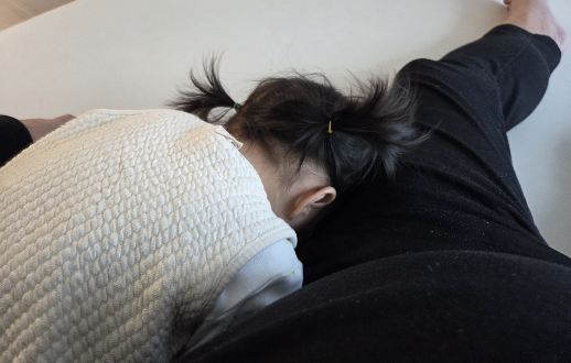 아픈 아이가 세상에 믿고 의지할 게 나 밖에 없다는 걸 가끔 떠올리다 보면 짜증이 가라앉을 때도 많다. /사진=최우영 기자