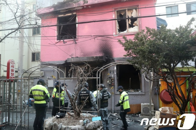 2018년 1월 서울 종로구 한 여관에서 방화 사건이 발생해 10명의 사상자가 나왔다. /사진=뉴스1