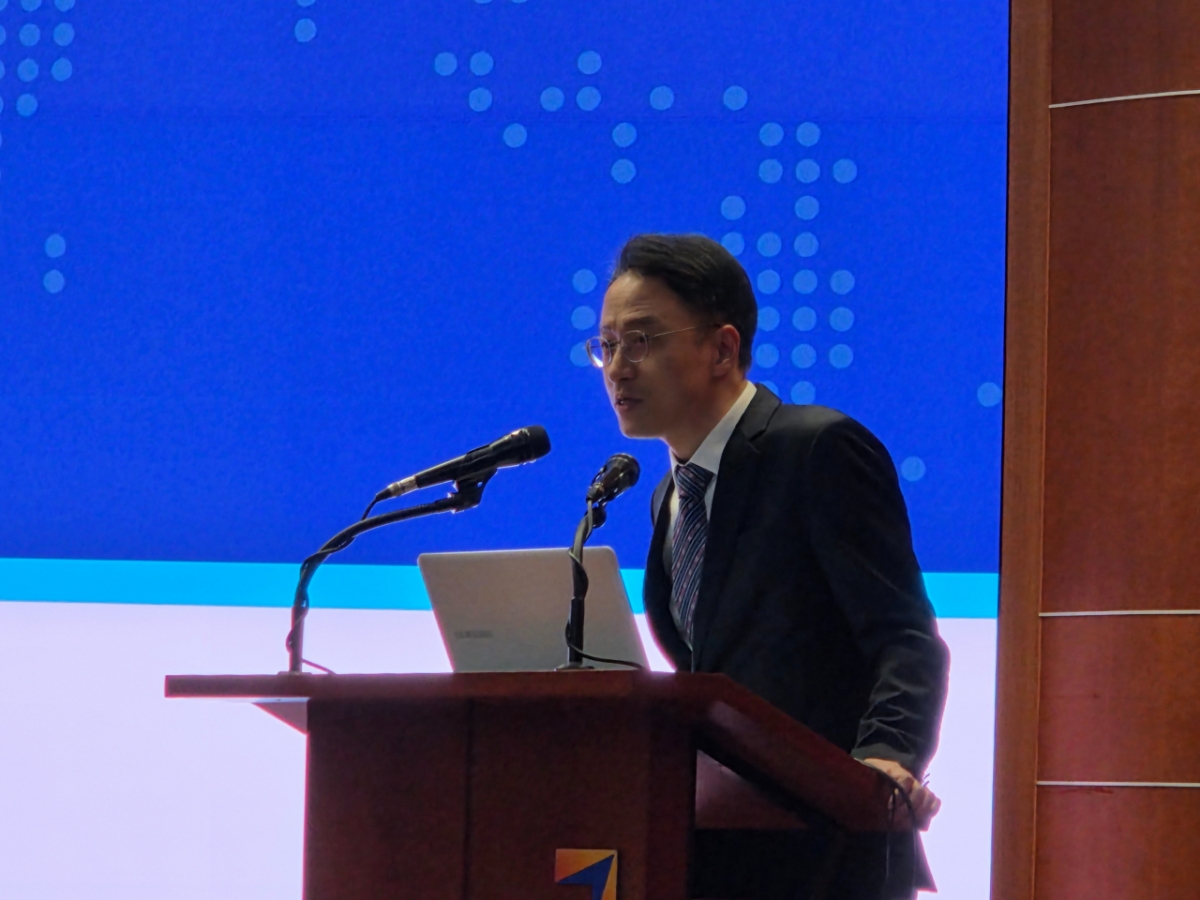 장보성 자본연 거시금융실장은 27일 서울 영등포구 여의도 금융투자센터에서 열린 '2025년 자본시장 전망과 주요 이슈' 세미나에서 발표하고 있다. /사진=배한님 기자