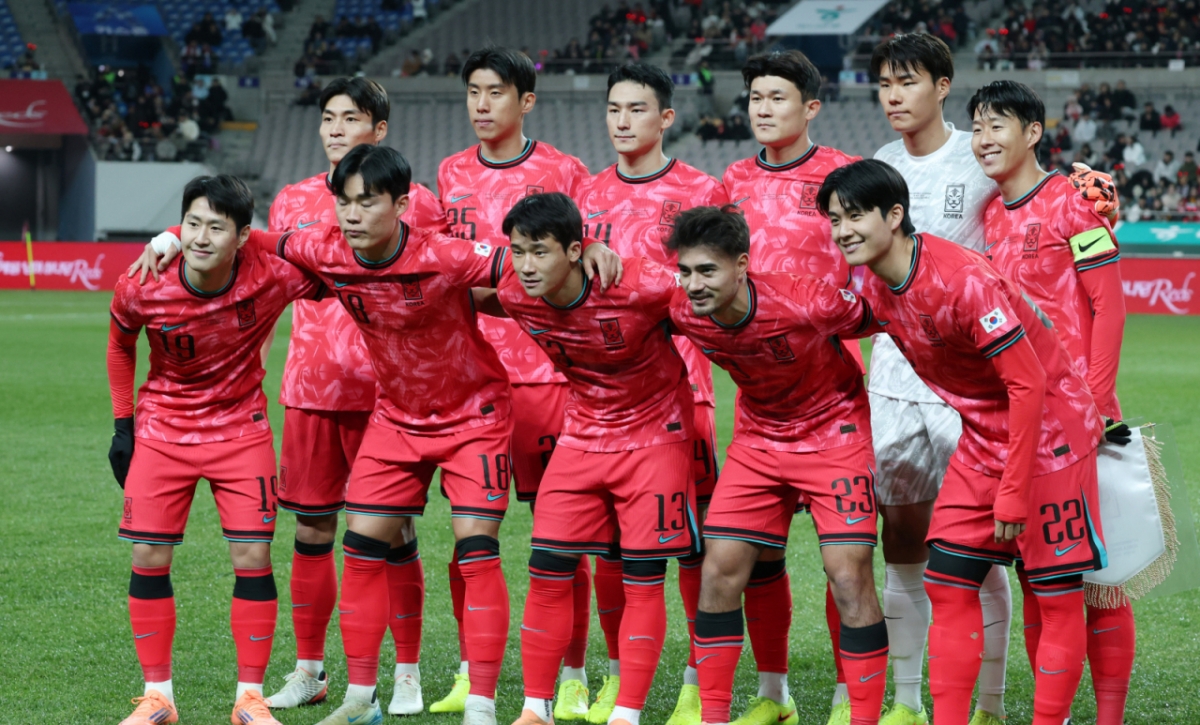 지난해 11월 가나와의 평가전에 나선 대한민국 축구 대표팀. /사진=김진경 대기자